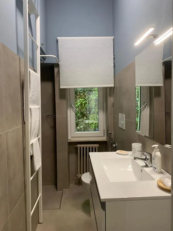Apartment Valle Fiorita 42 - Lake View Studio Gardone Riviera